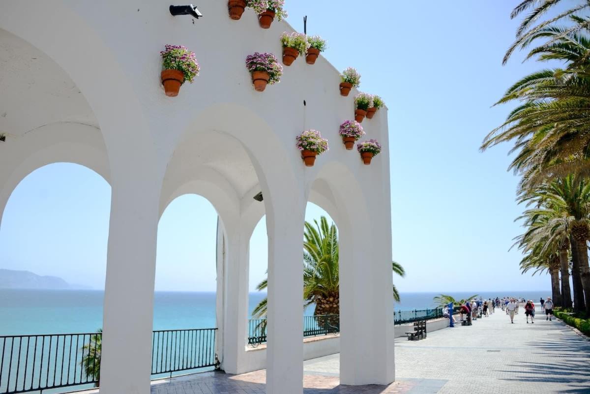 Edf Malaga Daire Nerja Dış mekan fotoğraf